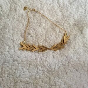 Arrow necklace